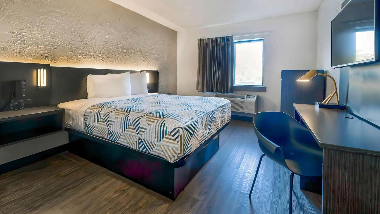 Motel 6-Milwaukee, Wi - Glendale Екстер'єр фото